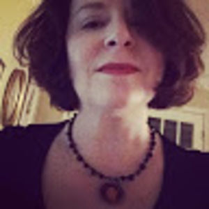 Meet your Posher, Monique